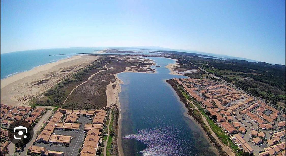 Pavillon 20M De La Plage Des Ayguades Груисан Екстериор снимка
